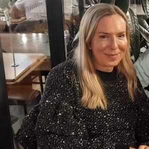 Meet your Posher, Chrissy